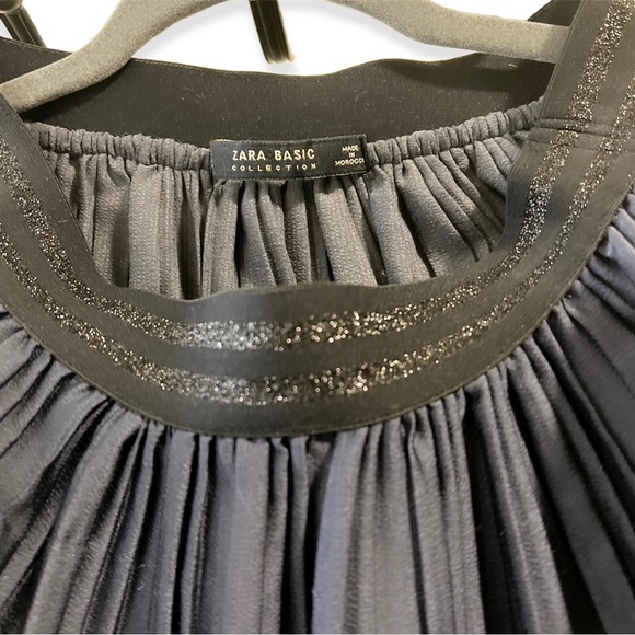 Zara Navy and Red Pleated Midi Skirt - Picture 4 of 6